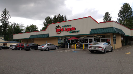 Grocery Store «Red Apple Markets», reviews and photos, 6724 Kitsap Way, Bremerton, WA 98312, USA