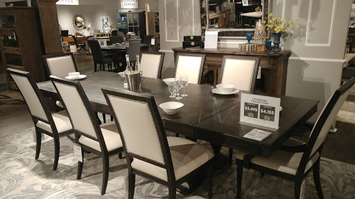 Furniture Store «Living Spaces - Phoenix», reviews and photos, 6600 W Latham St, Phoenix, AZ 85043, USA