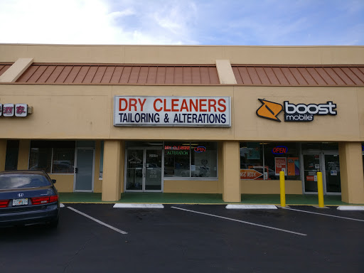 Shopping Mall «Colonial Plaza Mall», reviews and photos, 601 N Bumby Ave, Orlando, FL 32803, USA