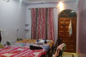 Shri sukhadev p.g and guest house image