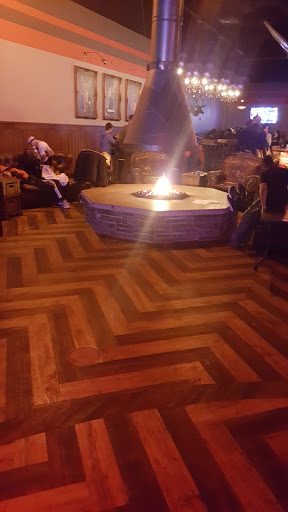 Bowling Alley «Bowlero Romeoville», reviews and photos, 735 N. Center Blvd, Romeoville, IL 60446, USA