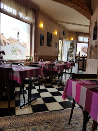 Atmosphère du Restaurant familial Le Bistrot de Tonton (estaminet) à Merris - n°1