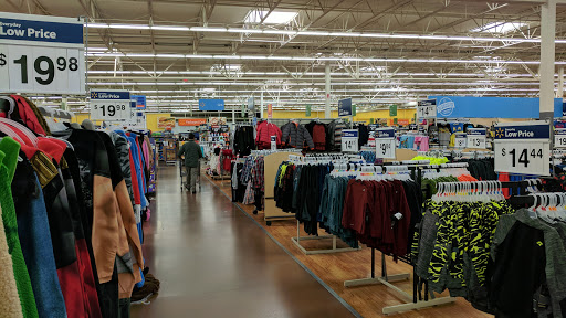 Department Store «Walmart Supercenter», reviews and photos, 6365 Stagecoach Dr, West Des Moines, IA 50266, USA