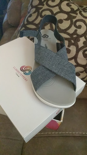 Shoe Store «DSW Designer Shoe Warehouse», reviews and photos, 375 E Altamonte Dr, Altamonte Springs, FL 32701, USA