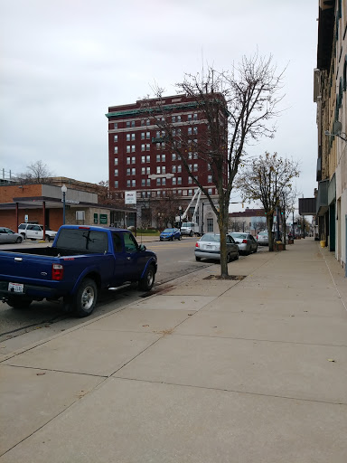 Dollar Store «FAMILY DOLLAR», reviews and photos, 42 E Main St, Alliance, OH 44601, USA