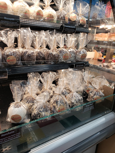 Supermarket «Vallarta Supermarkets», reviews and photos, 757 S Workman St, San Fernando, CA 91340, USA