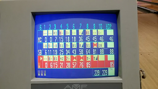 Bowling Alley «Bay Lanes Bowling», reviews and photos, 27229 Wolf Rd, Bay Village, OH 44140, USA