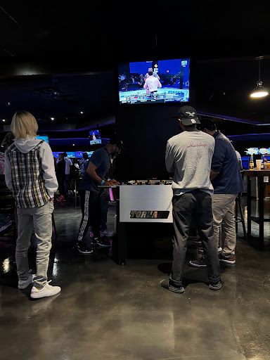 Bowling Alley «Concourse Bowling Center», reviews and photos, 3364 E La Palma Ave, Anaheim, CA 92806, USA