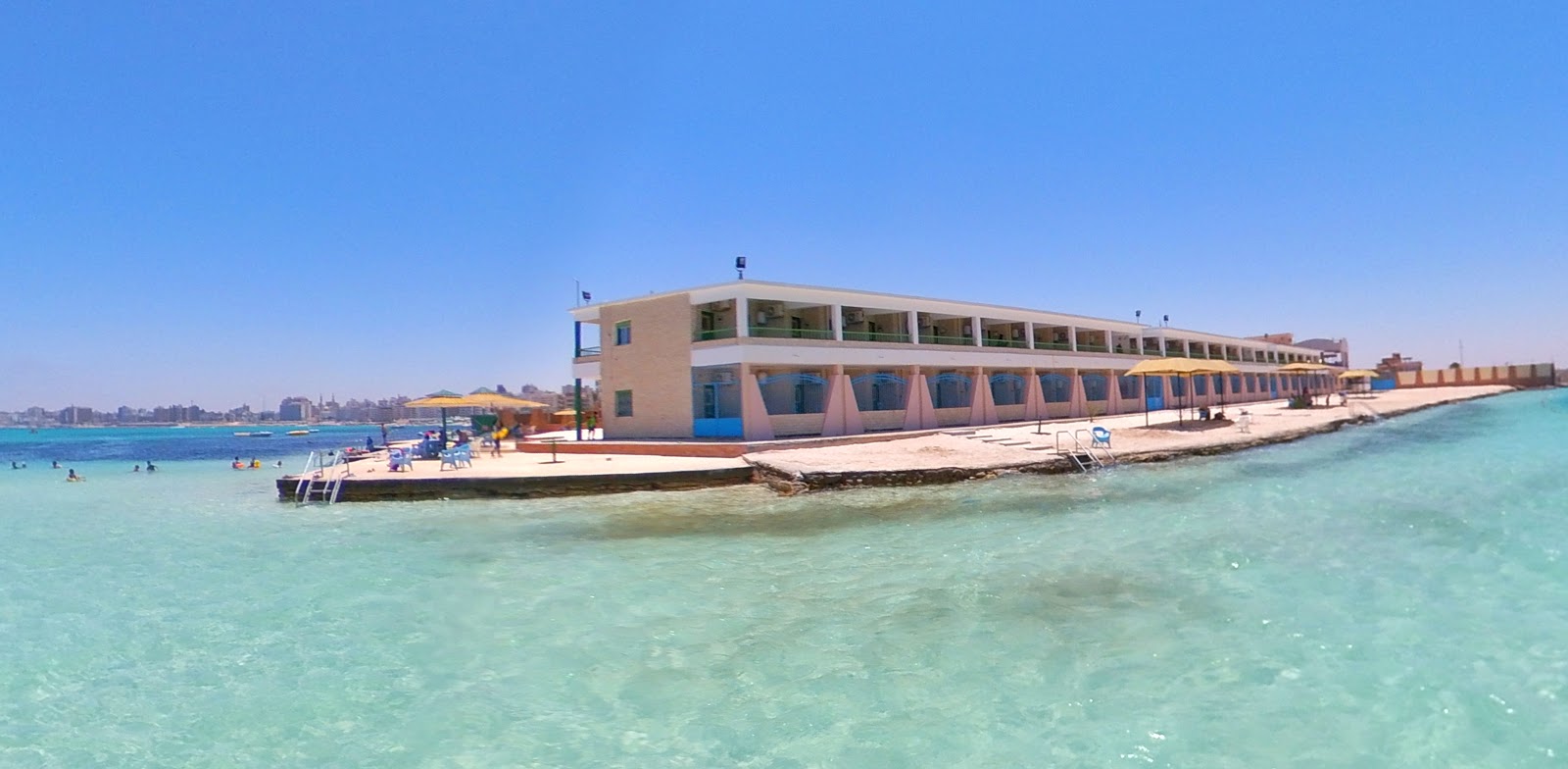 Photo de Suez Canal Authority Camp Beach zone de l'hôtel