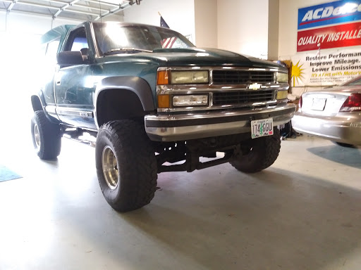 Auto Electrical Service «Briggs Auto Electric», reviews and photos, 1960 NW Burnside Rd, Gresham, OR 97030, USA