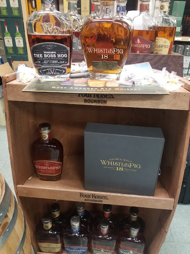 Wine Store «Norfolk Wine & Spirits», reviews and photos, 206 Dedham St, Norfolk, MA 02056, USA