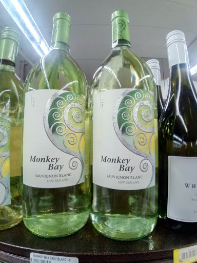 Liquor Store «Yankee Spirits», reviews and photos, 376 Main St, Sturbridge, MA 01566, USA