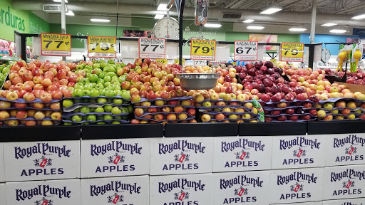 Grocery Store «El Super», reviews and photos, 650 N Euclid St, Anaheim, CA 92801, USA