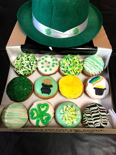 Donut Shop «Peace, Love and Little Donuts of Robinson», reviews and photos, 5994 Steubenville Pike a, McKees Rocks, PA 15136, USA