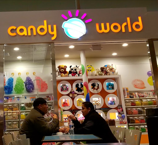 Shopping Mall «Potomac Mills», reviews and photos, 2700 Potomac Mills Cir, Woodbridge, VA 22192, USA