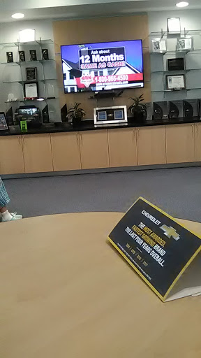 Chevrolet Dealer «Mike Castrucci Chevrolet», reviews and photos, 1099 Lila Ave, Milford, OH 45150, USA