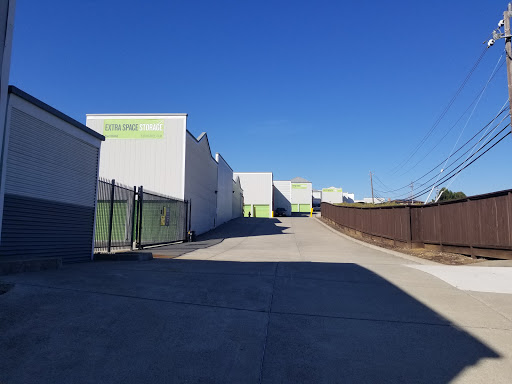 Extra Space Storage image