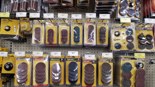 Hardware Store «Harbor Freight Tools», reviews and photos, 32706 John R Rd, Madison Heights, MI 48071, USA