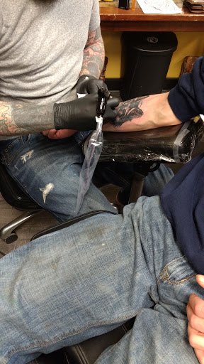 Tattoo Shop «Custom Ink & Steel», reviews and photos, G3490 Miller Rd #4, Flint, MI 48507, USA