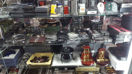 Convenience Store «Tobacco Road», reviews and photos, 315 Rockaway Turnpike, Lawrence, NY 11559, USA