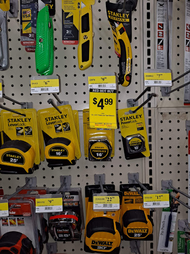 Hardware Store «Walkers Ace Hardware», reviews and photos, 622 N John Sims Pkwy, Niceville, FL 32578, USA