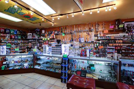 Tobacco Shop «Trend Vape Smoke», reviews and photos, 1616 Bethany Home Rd, Phoenix, AZ 85016, USA
