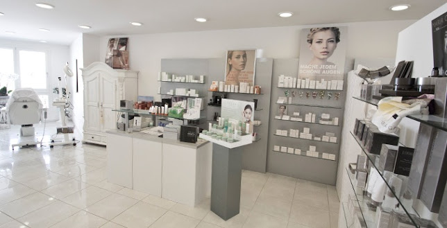 Rezensionen über Kosmetikinstitut Rosenhof in Freienbach - Schönheitssalon