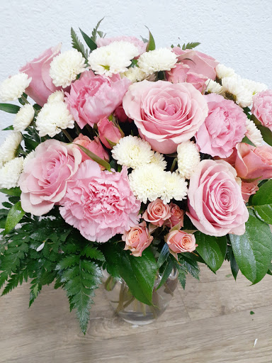 Florist «Mandarin Orchid House», reviews and photos, 3137 Stockton Hill Rd, Kingman, AZ 86401, USA