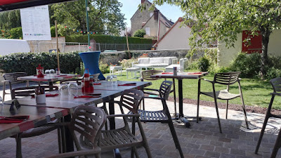 Les Deux Chandelles à Cherré-Au