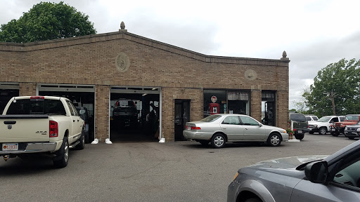 Auto Repair Shop «Abdon Auto Repair», reviews and photos, 117 Beale St, Wollaston, MA 02170, USA