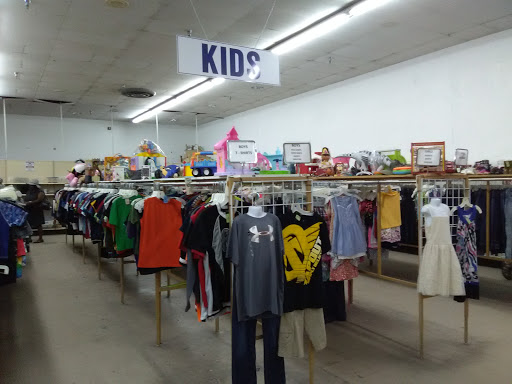 Thrift Store «Community Thrift Store», reviews and photos, 6015 Edgewater Dr, Orlando, FL 32810, USA