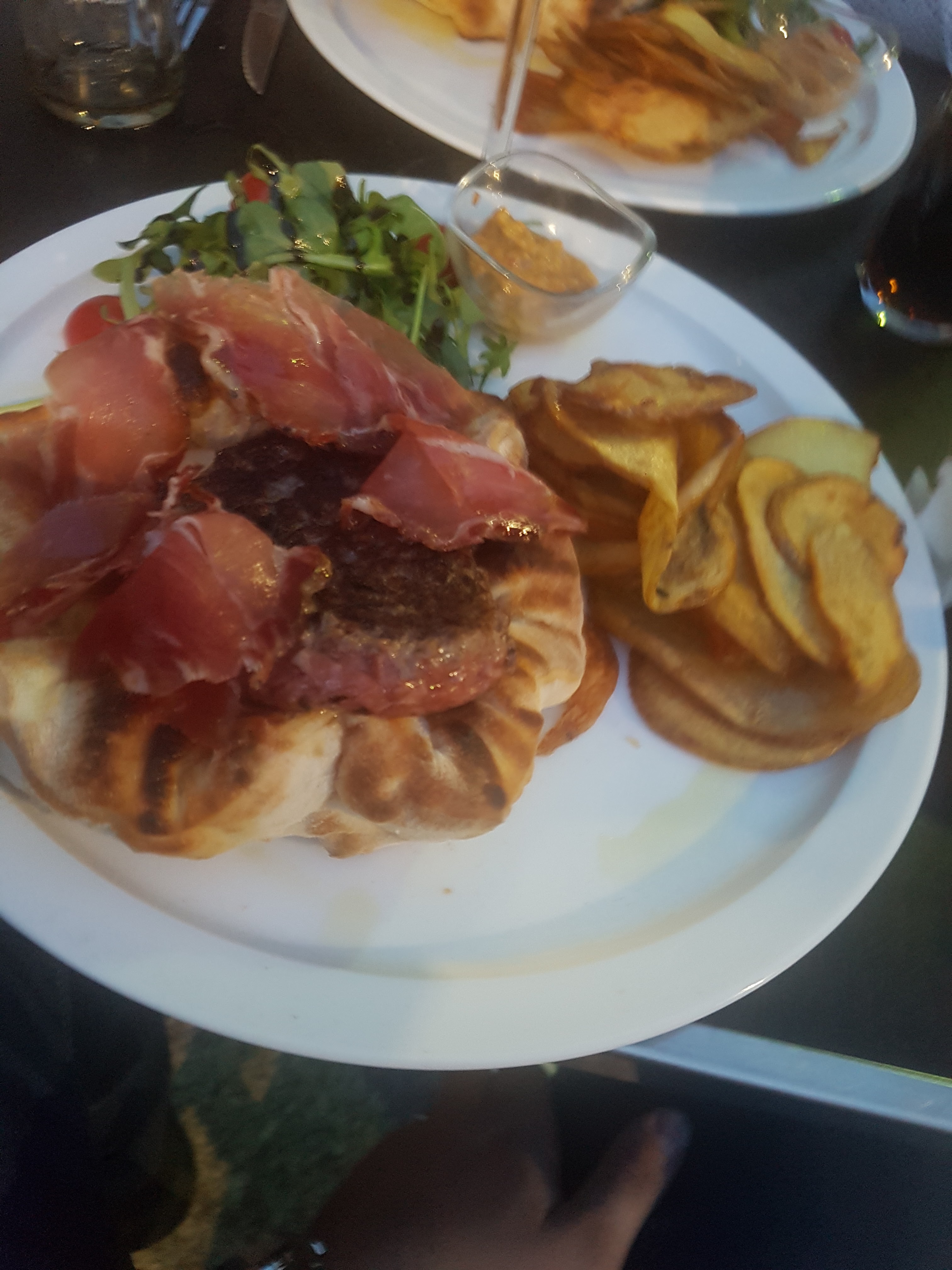 Photo n° 1 de l'avis de Virgil.a fait le 11/06/2018 à 09:46