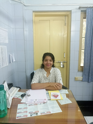 Dr. Priyanka Gupta(obstetrics &gynecology), laproscopic surgeon & infertility specialist