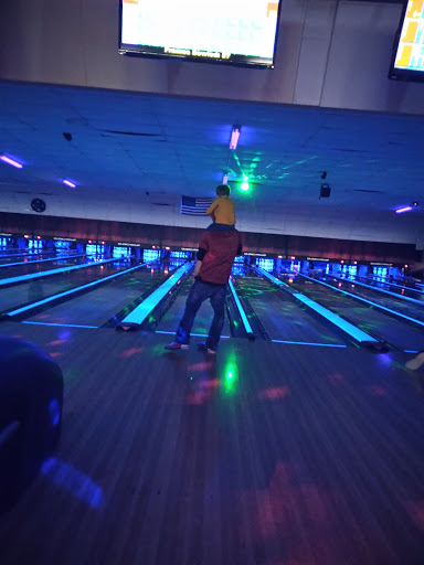 Bowling Alley «Floyd Bowling & Amusement Center», reviews and photos, 7 Riverbend Dr SW, Rome, GA 30161, USA
