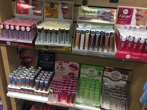 Beauty Supply Store «Wow Beauty Supply», reviews and photos, 14544 Nordhoff St, Panorama City, CA 91402, USA