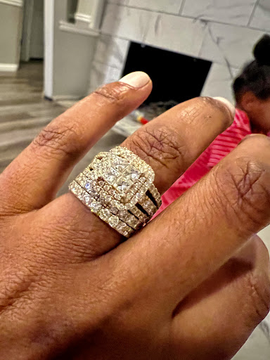 Jewelry Store «The Diamond Factory of Ann Arbor», reviews and photos, 668 Briarwood Cir, Ann Arbor, MI 48108, USA