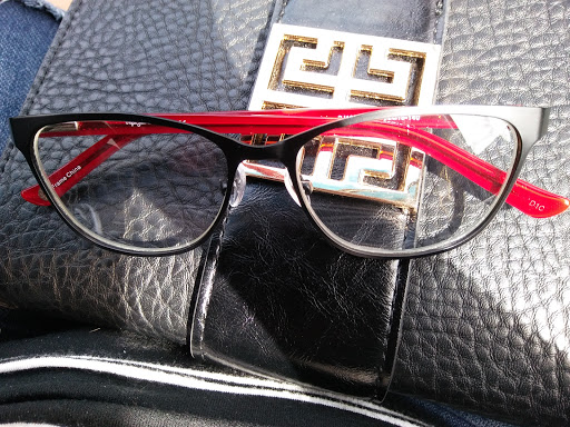 Eye Care Center «Eyemart Express», reviews and photos, 1680 Coburg Rd Suite 100, Eugene, OR 97401, USA