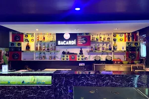 Blue Star Bar And Restaurant image