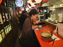 Atmosphère du Restaurant de nouilles (ramen) Kodawari Ramen (Yokochō) à Paris - n°14