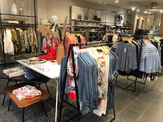 House of Gerry Weber Leiden