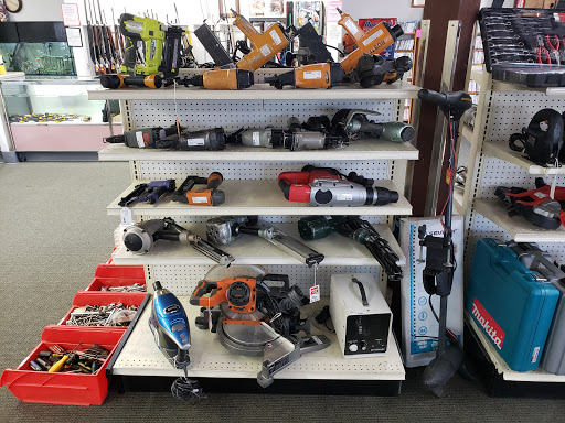 Pawn Shop «SILVER LINING JEWELRY AND LOAN GRESHAM», reviews and photos, 300 SE 181st Ave, Portland, OR 97233, USA