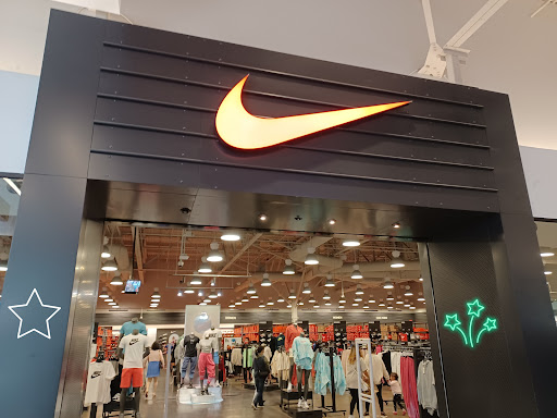 Sporting Goods Store «Nike Factory Store», reviews and photos, 447 Great Mall Dr #484, Milpitas, CA 95035, USA
