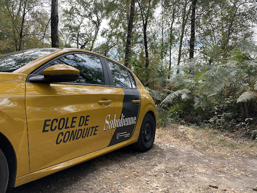 Ecole de conduite Sabolienne (48 Rue du Mans) à Sablé-sur-Sarthe, Sarthe