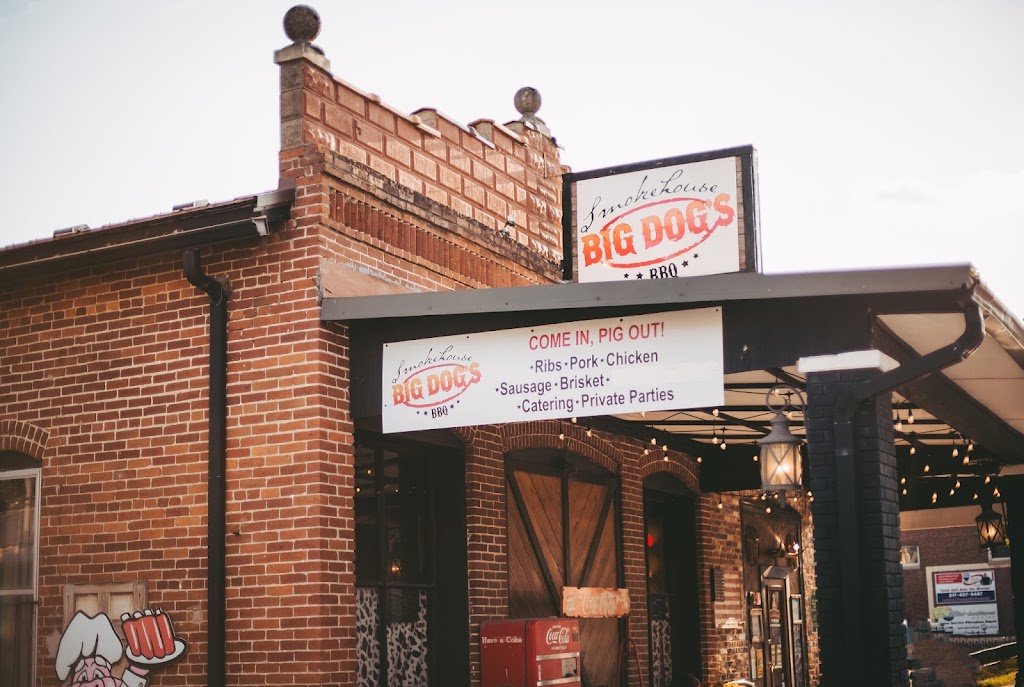 Big Dog's Smokehouse BBQ 46034