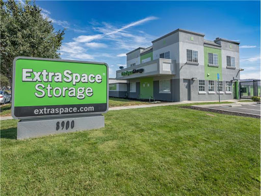 Extra Space Storage image