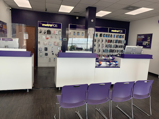 Cell Phone Store «MetroPCS Authorized Dealer», reviews and photos, 450 E Hwy 67, Duncanville, TX 75137, USA