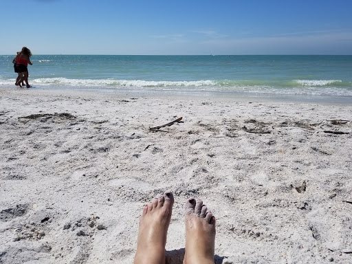 Public Beach «Pass-A-Grille Beach», reviews and photos, 113 11th Ave, Pass-A-Grille Historic District, FL 33706, USA