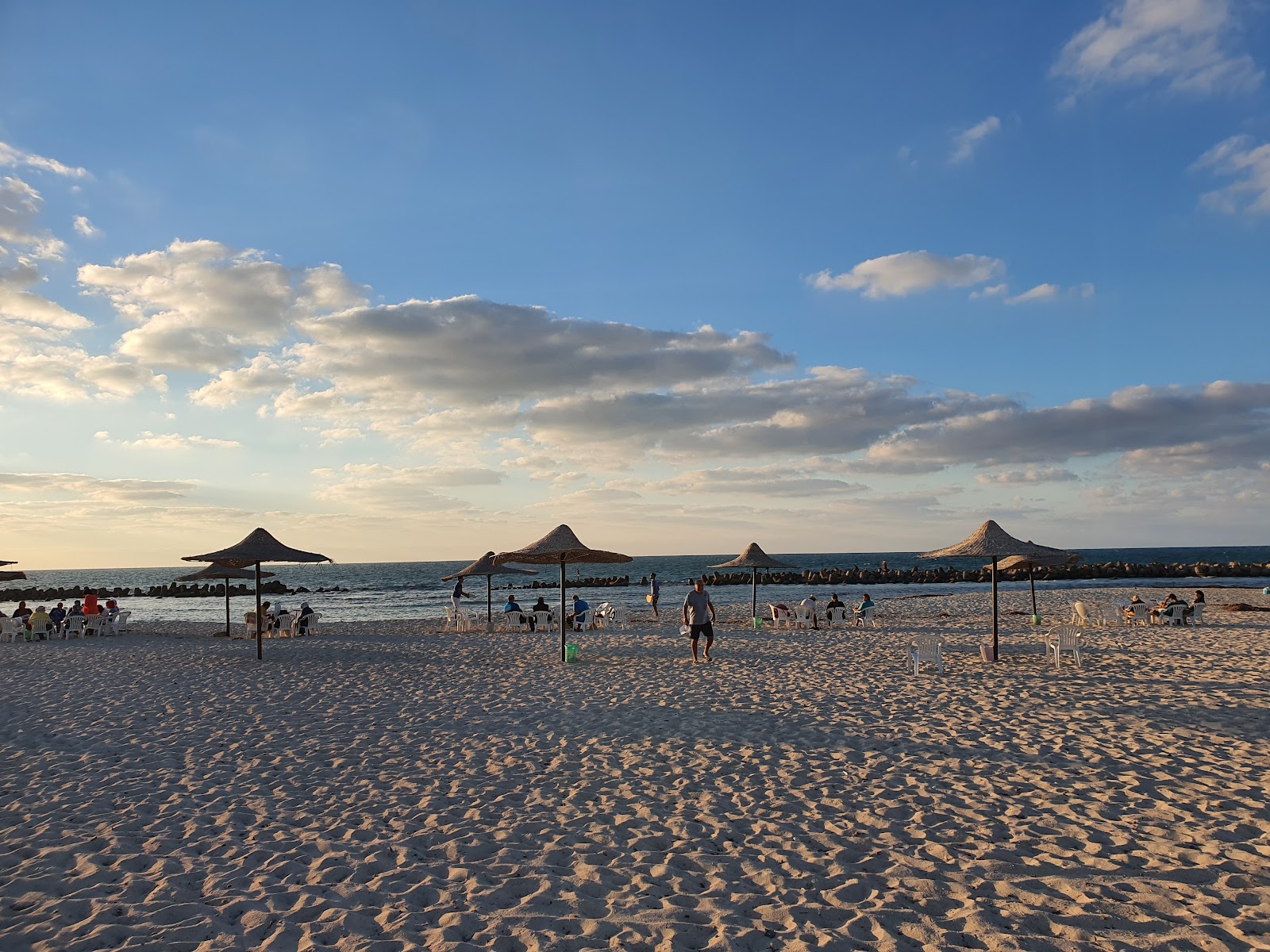 Al Bahri Beach photo #9
