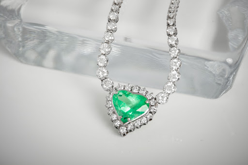 Pawn Shop «Golden Nugget Pawn & Jewelry», reviews and photos, 2132 US-19, Holiday, FL 34691, USA