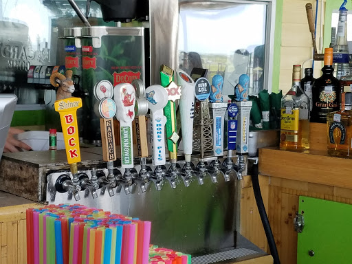 Bar & Grill «Paradise Key Dockside Bar & Grill», reviews and photos, 165 Cove Harbor N, Rockport, TX 78382, USA